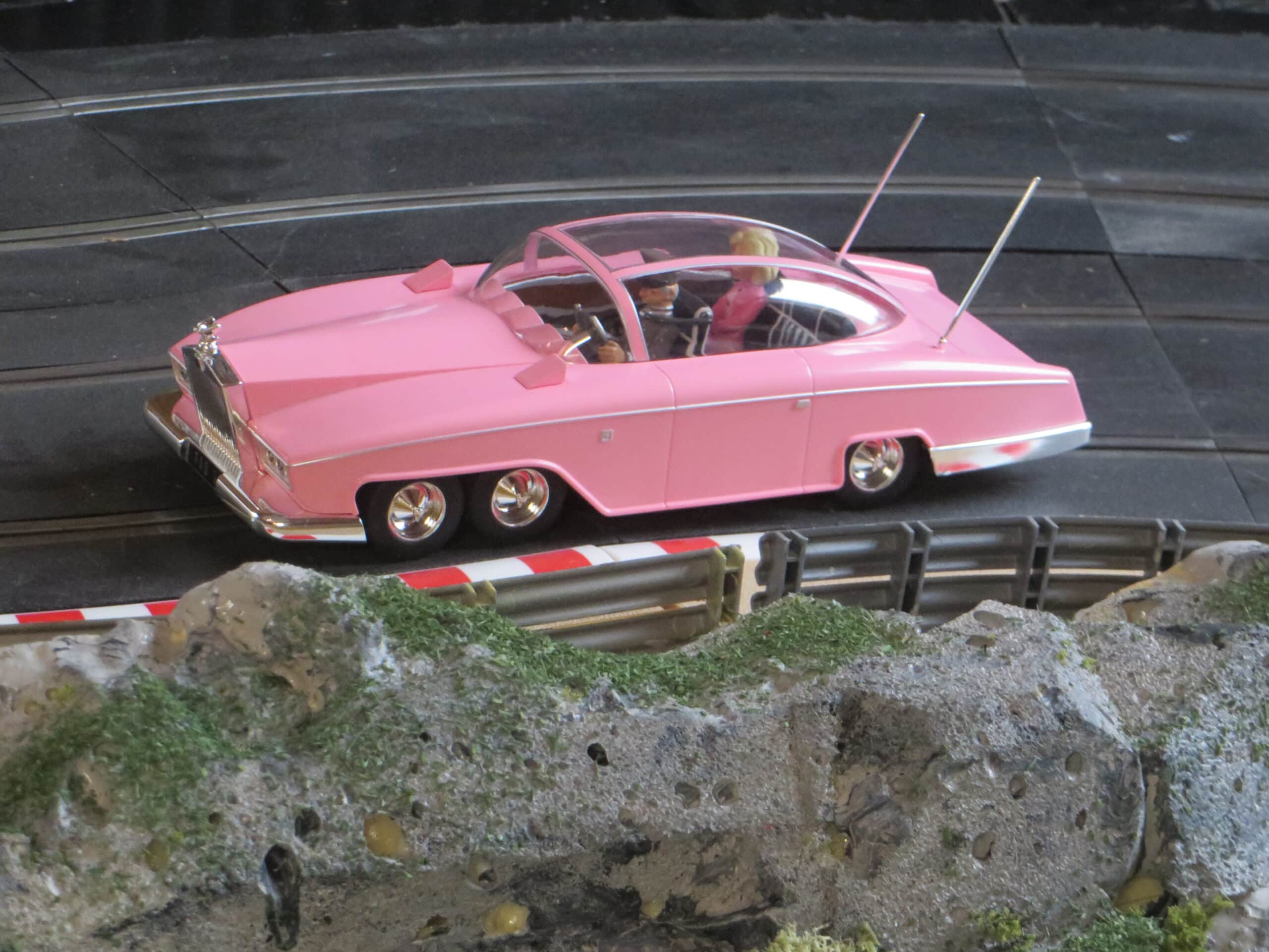 SCALEXTRIC THUNDERBIRDS Slotcar Garage Belgium