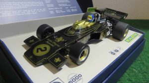 LOTUS 72E