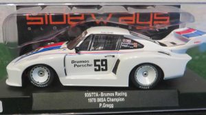 PORSCHE 935/77A