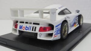 PORSCHE 911 GT1 EVO