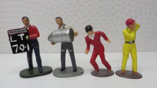 RACING FIGURES SET U