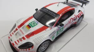 ASTON MARTIN DBR 9