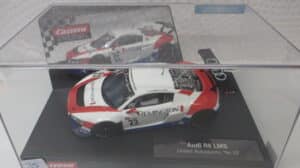 CARRERA AUDI R8 LMS