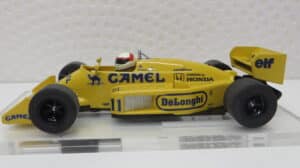 SCALEXTRIC LOTUS 99T F1