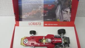 POLICAR LOTUS 72