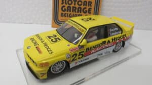 SCALEXTRIC BMW E30 M3