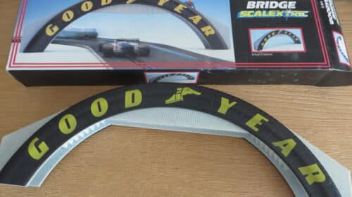 SCALEXTRIC GOODYEAR BRIDGE