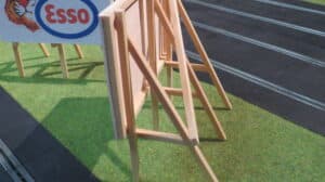 HANDBUILD BILLBOARD ESSO