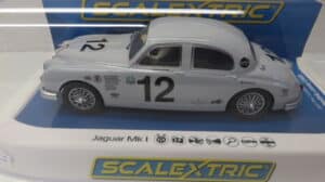 SCALEXTRIC JAGUAR MK I