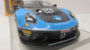 SCALEXTRIC PORSCHE 911 GT3 R