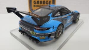 SCALEXTRIC PORSCHE 911 GT3 R