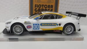 SCALEXTRIC ASTON MARTIN DBR9