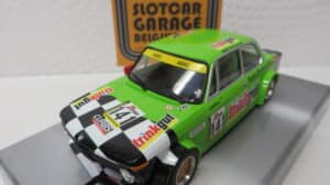 REVOSLOT BMW 2002