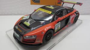 CARRERA DIGITAL 132 AUDI R8 LMS