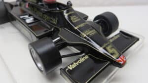 SCALEXTRIC FORMULE 1 LOTUS 79