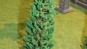 TREE TO DECORATE YOUR RACETRACK