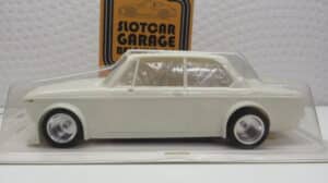 BRM 1/24 BMW 2002 WHITE KIT