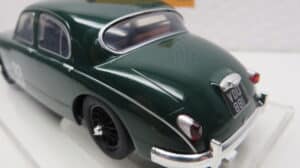 SCALEXTRIC JAGUAR MKI