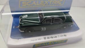 SCALEXTRIC JAGUAR MKI