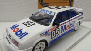 SCALEXTRIC FORD SIERRA RS500