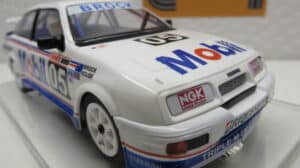 SCALEXTRIC FORD SIERRA RS500