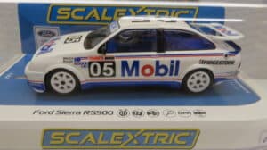 SCALEXTRIC FORD SIERRA RS500